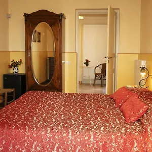 agriturismo-san-leonardello.sicilyhotelsitaly.net/