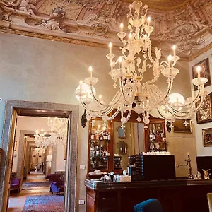Palazzo Doria Napels