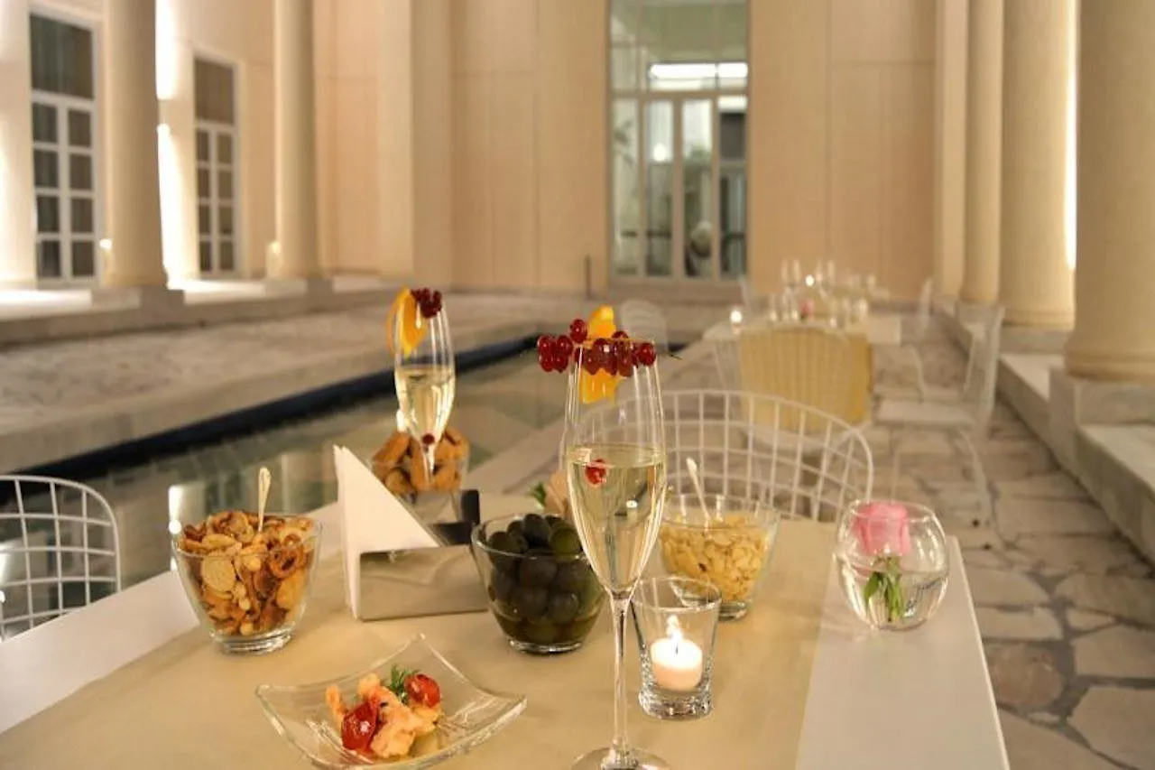 Palazzo Esedra Hotel Naples
