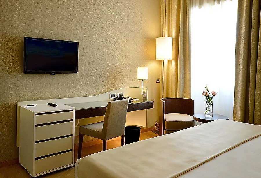 Palazzo Esedra Hotel Naples